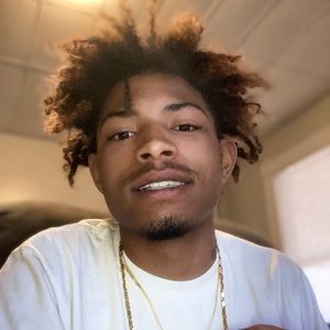 Meet your Posher, Dominic